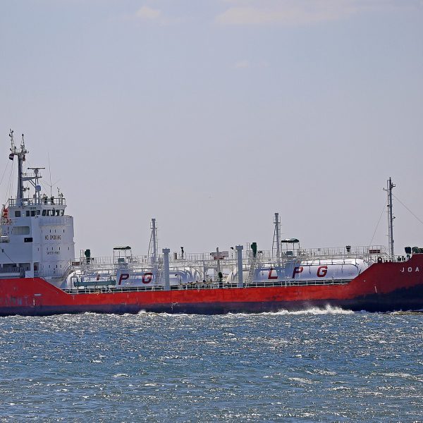 00_0146_LPG_liquid_gas_tanker_JOAN 00_0146_LPG_liquid_gas_tanker_JOAN