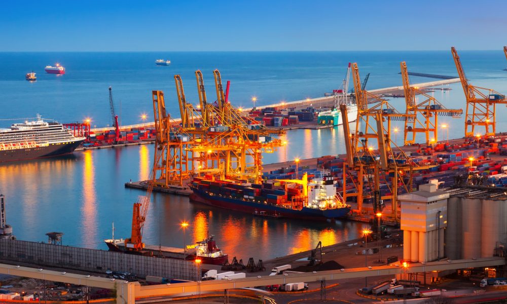 Port de Barcelona in night Port de Barcelona in night - commercial/industrial port (Barcelona Free Port)